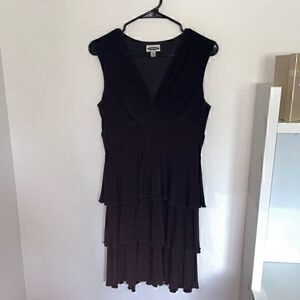 Black Flowy Short Sleeve V Neck Dress